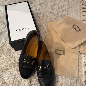 Gucci Black Leather Loafers with Gold Horsebit